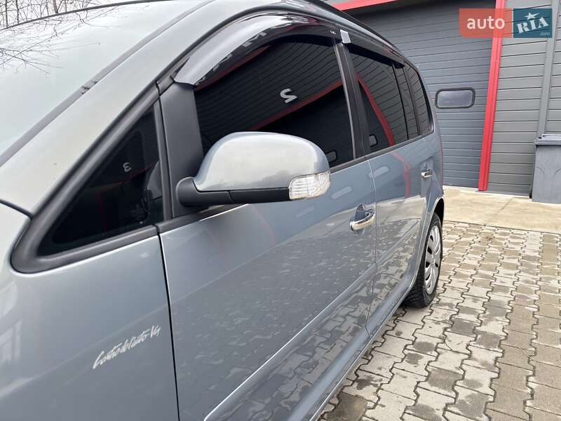 Минивэн Volkswagen Touran 2004 в Черновцах фото 13 Минивэн Volkswagen Touran 2004 в Черновцах