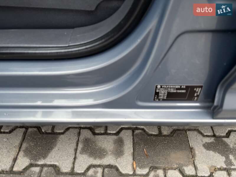 Минивэн Volkswagen Touran 2004 в Черновцах фото 33 Минивэн Volkswagen Touran 2004 в Черновцах