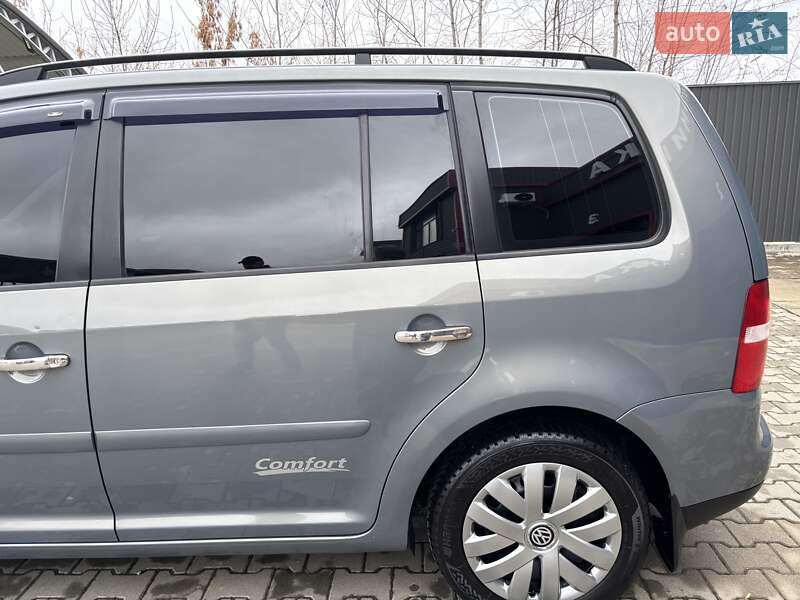 Минивэн Volkswagen Touran 2004 в Черновцах фото 42 Минивэн Volkswagen Touran 2004 в Черновцах