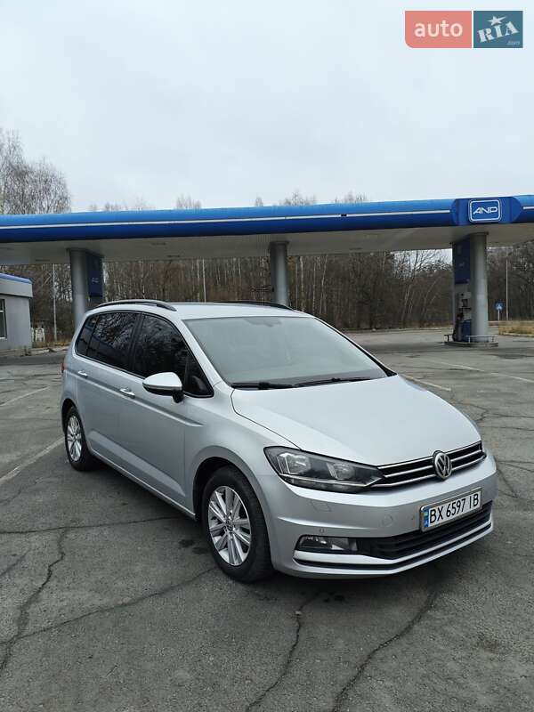 Микровэн Volkswagen Touran 2016 в Славуте