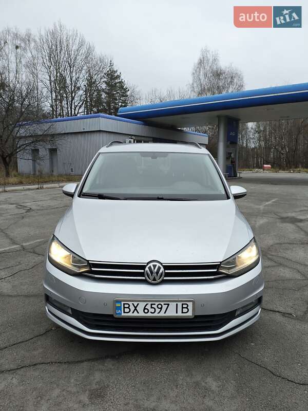 Микровэн Volkswagen Touran 2016 в Славуте