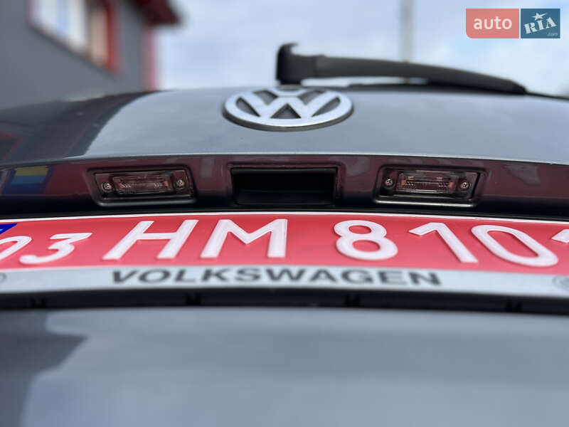 Минивэн Volkswagen Touran 2007 в Лубнах