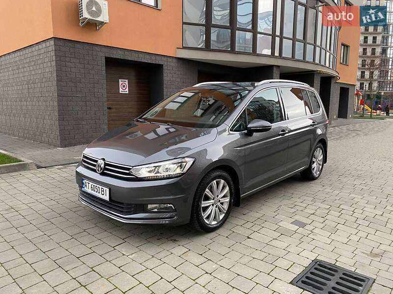 Микровэн Volkswagen Touran 2016 в Ивано-Франковске фото 9 Микровэн Volkswagen Touran 2016 в Ивано-Франковске