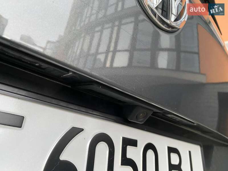 Микровэн Volkswagen Touran 2016 в Ивано-Франковске фото 27 Микровэн Volkswagen Touran 2016 в Ивано-Франковске