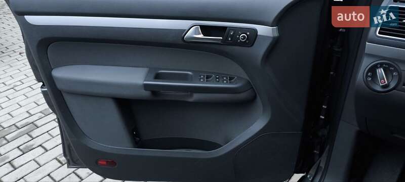 Минивэн Volkswagen Touran 2013 в Мукачево фото 13 Минивэн Volkswagen Touran 2013 в Мукачево