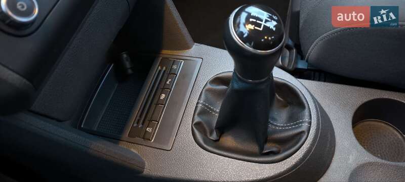 Минивэн Volkswagen Touran 2013 в Мукачево фото 27 Минивэн Volkswagen Touran 2013 в Мукачево