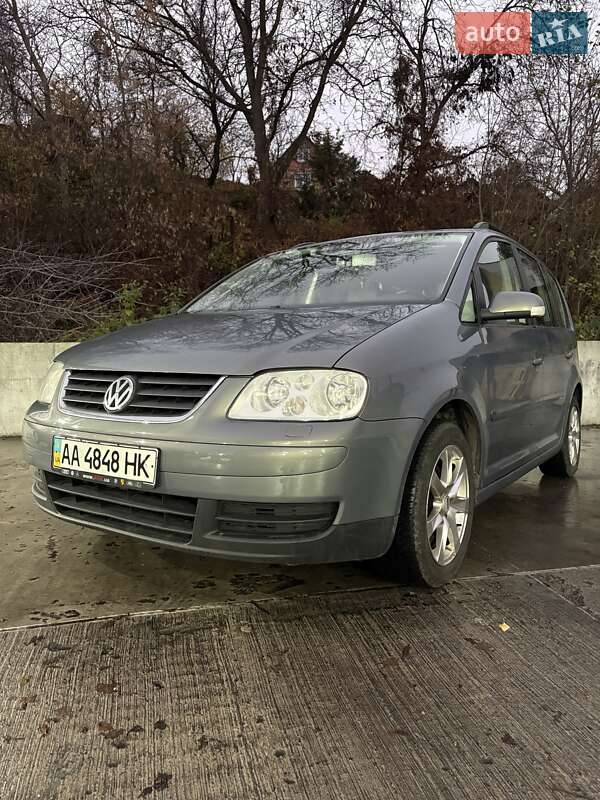 Volkswagen Touran 2005