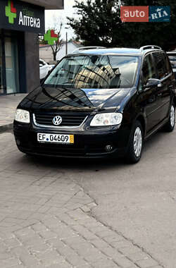 Минивэн Volkswagen Touran 2005 в Луцке