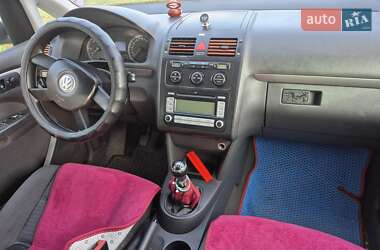 Минивэн Volkswagen Touran 2004 в Белой Церкви