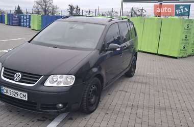 Мінівен Volkswagen Touran 2006 в Умані