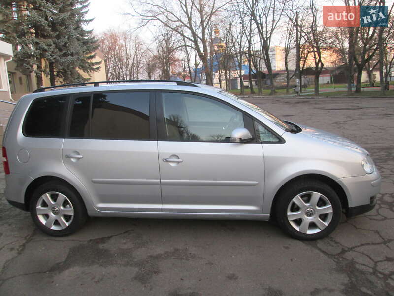 Volkswagen Touran 2006