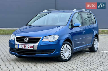 Минивэн Volkswagen Touran 2007 в Ивано-Франковске