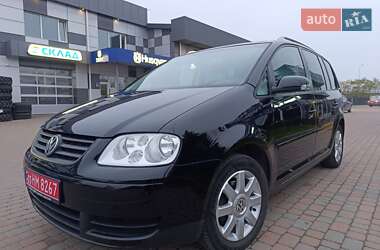 Минивэн Volkswagen Touran 2006 в Сарнах