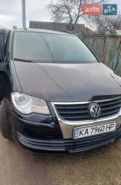 Мінівен Volkswagen Touran 2009 в Чернігові