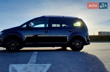 Минивэн Volkswagen Touran 2007 в Львове