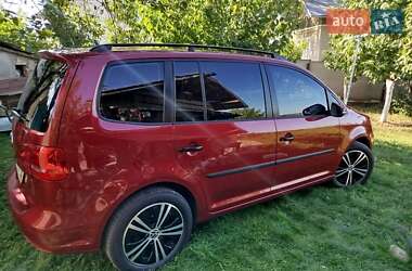 Минивэн Volkswagen Touran 2012 в Городенке