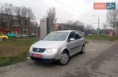 Мінівен Volkswagen Touran 2005 в Запоріжжі