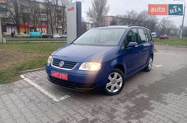 Минивэн Volkswagen Touran 2006 в Запорожье