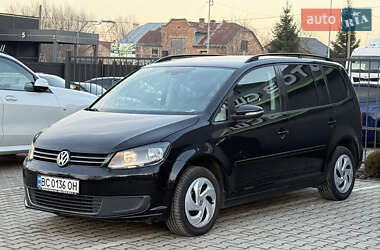 Минивэн Volkswagen Touran 2010 в Львове