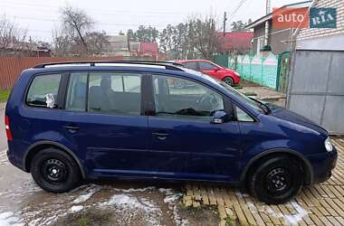 Мінівен Volkswagen Touran 2005 в Василькові