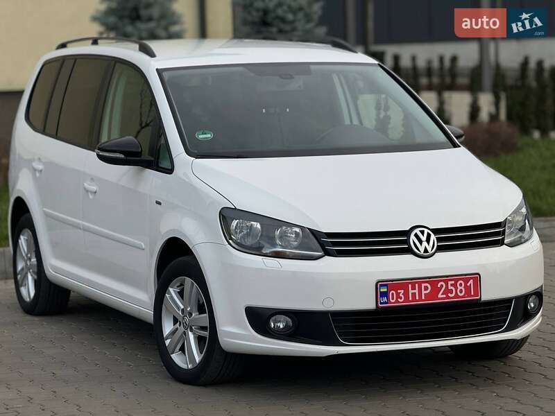Volkswagen Touran 2012