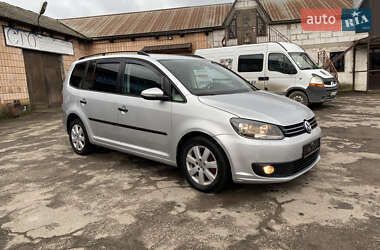 Мінівен Volkswagen Touran 2011 в Рокитному