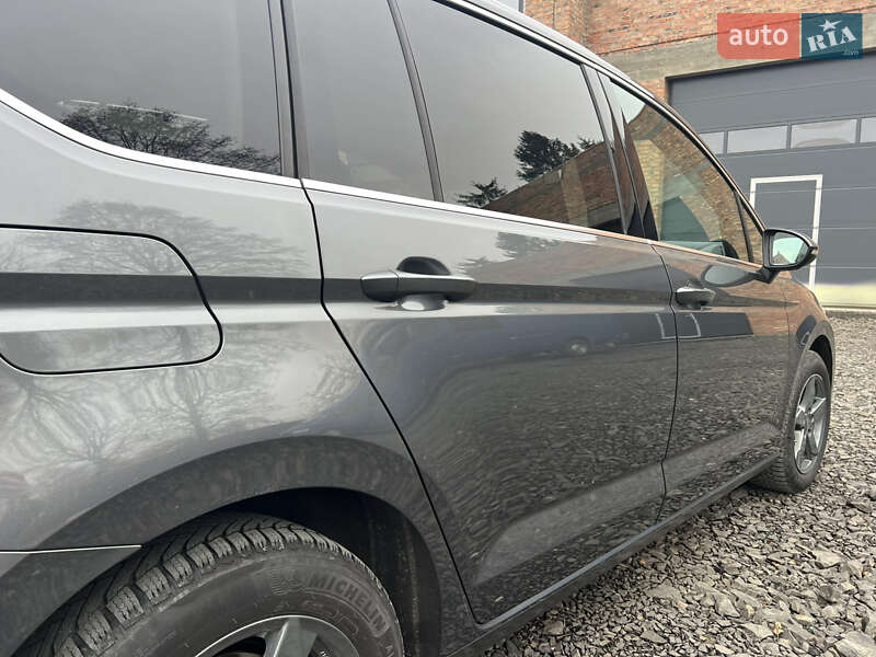 Мікровен Volkswagen Touran 2019 в Ковелі