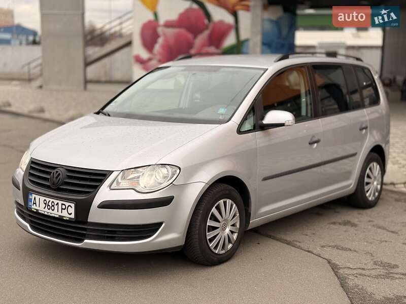 Volkswagen Touran 2009