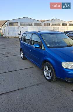 Мінівен Volkswagen Touran 2005 в Новояворівську