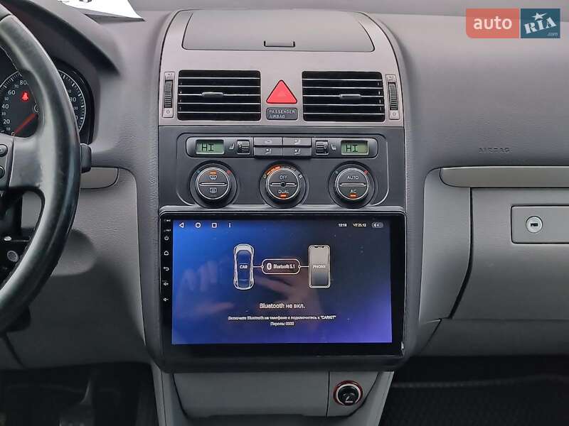 Минивэн Volkswagen Touran 2007 в Харькове