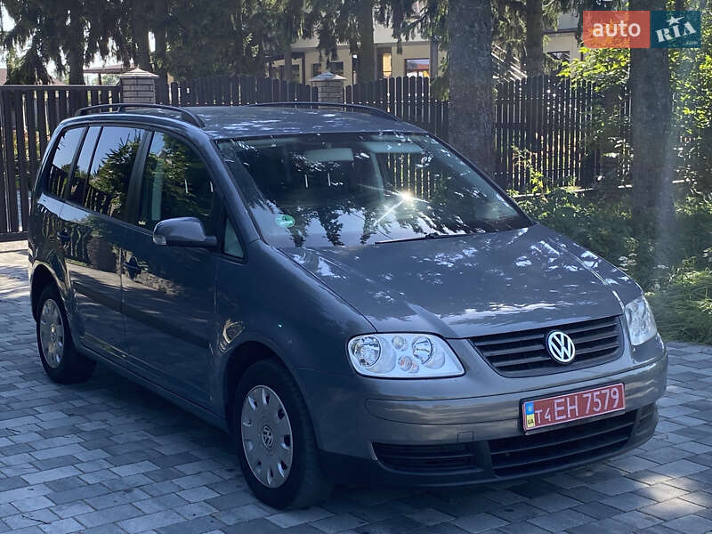 Volkswagen Touran 2005