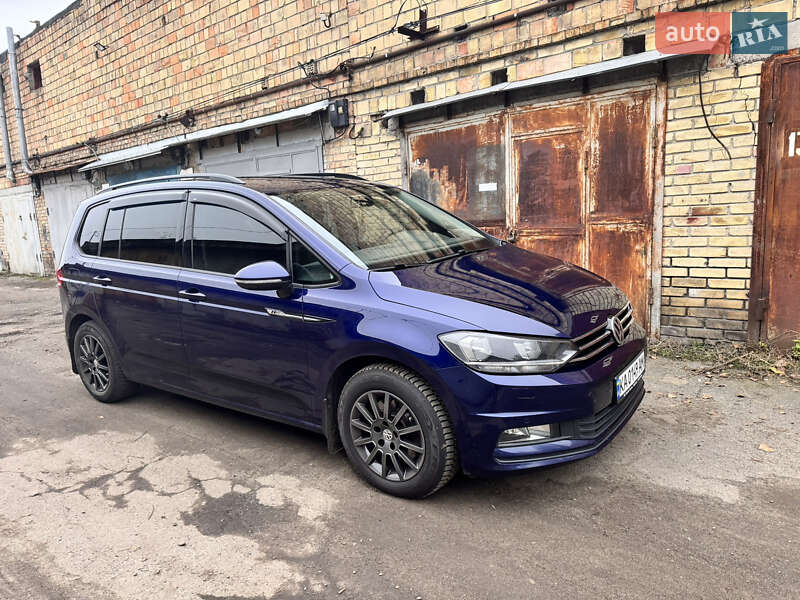Мінівен Volkswagen Touran 2015 в Києві фото 2 Мінівен Volkswagen Touran 2015 в Києві