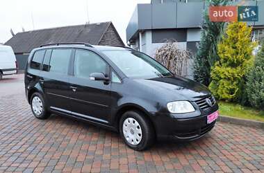 Минивэн Volkswagen Touran 2004 в Сарнах