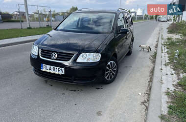 Мінівен Volkswagen Touran 2006 в Києві
