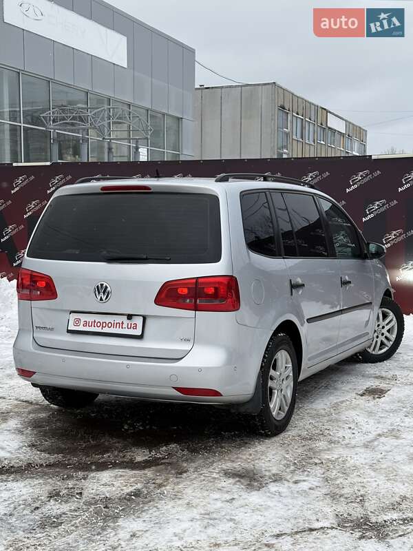Мінівен Volkswagen Touran 2012 в Сумах