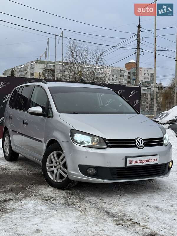 Мінівен Volkswagen Touran 2012 в Сумах