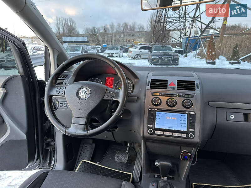 Мінівен Volkswagen Touran 2007 в Харкові фото 20 Мінівен Volkswagen Touran 2007 в Харкові