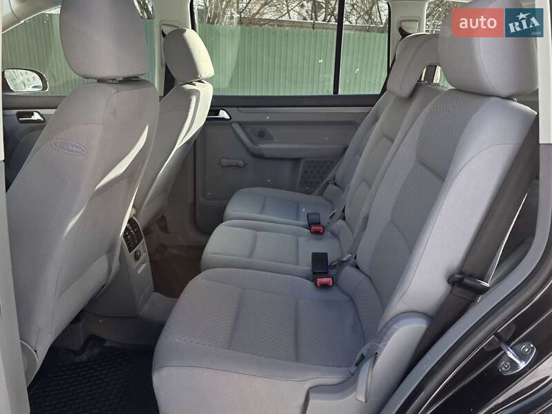 Минивэн Volkswagen Touran 2005 в Тернополе фото 28 Минивэн Volkswagen Touran 2005 в Тернополе
