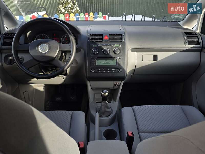 Минивэн Volkswagen Touran 2005 в Тернополе фото 29 Минивэн Volkswagen Touran 2005 в Тернополе