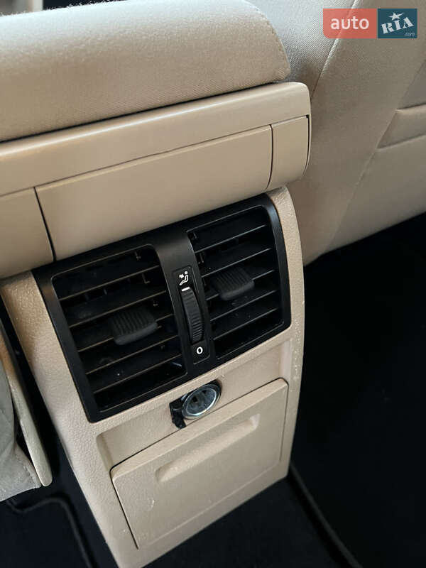 Минивэн Volkswagen Touran 2013 в Луцке фото 28 Минивэн Volkswagen Touran 2013 в Луцке