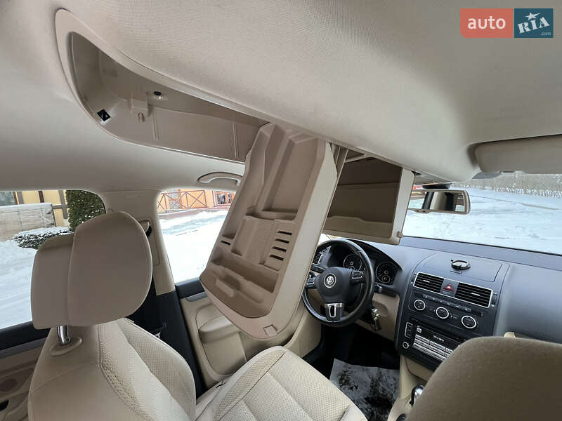 Минивэн Volkswagen Touran 2013 в Луцке фото 78 Минивэн Volkswagen Touran 2013 в Луцке