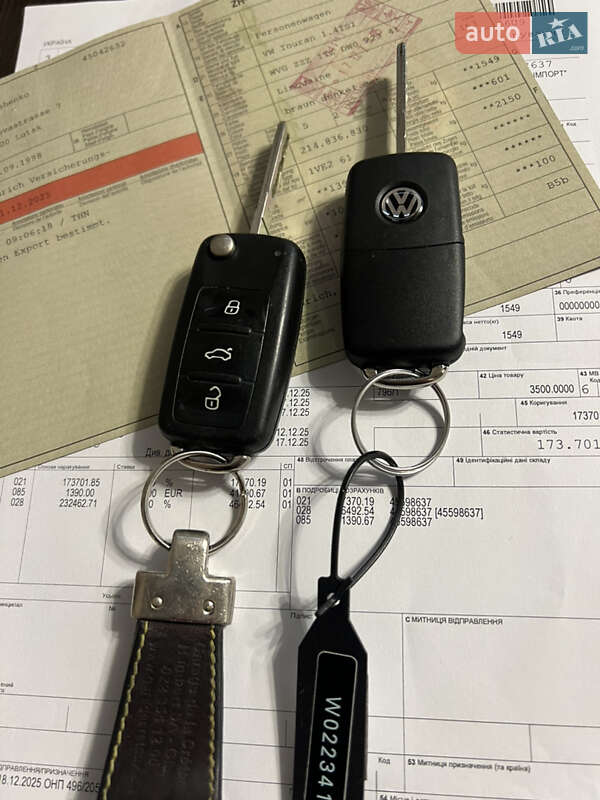 Минивэн Volkswagen Touran 2013 в Луцке фото 88 Минивэн Volkswagen Touran 2013 в Луцке