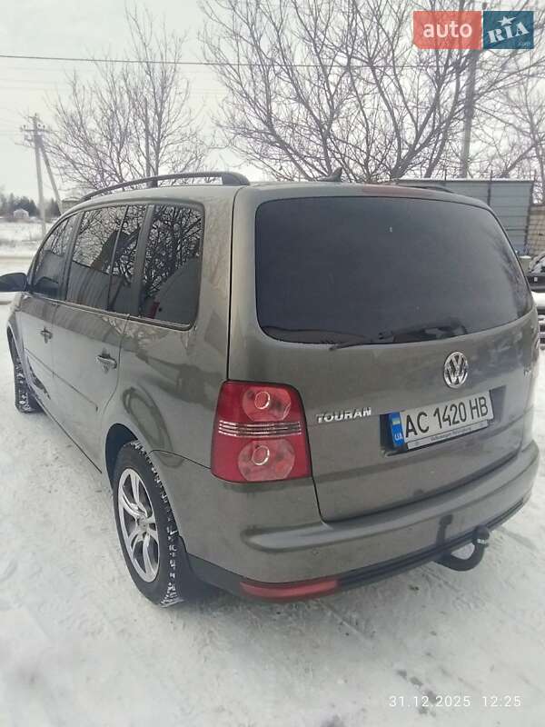 Минивэн Volkswagen Touran 2007 в Малой Виске фото 5 Минивэн Volkswagen Touran 2007 в Малой Виске