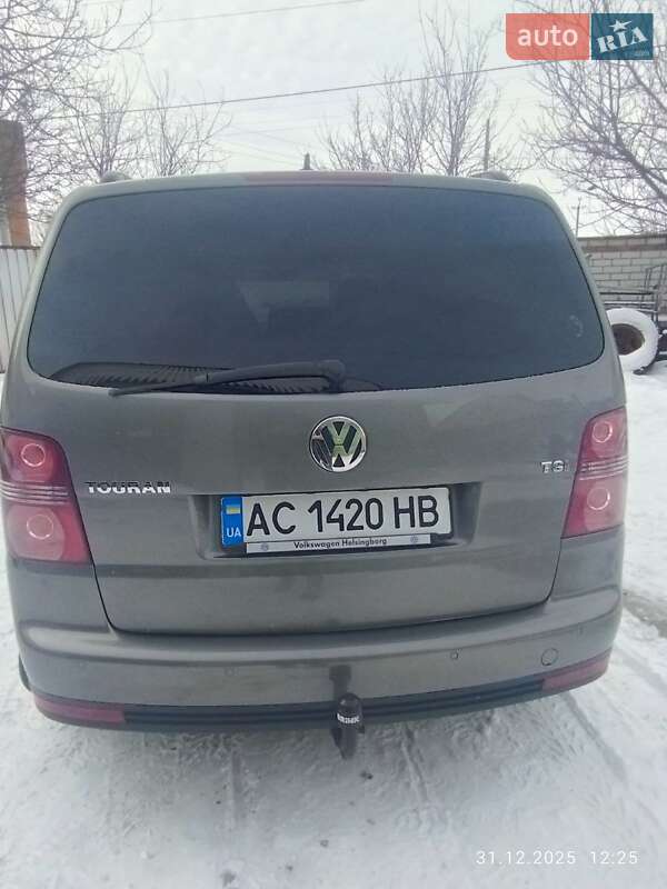 Минивэн Volkswagen Touran 2007 в Малой Виске фото 9 Минивэн Volkswagen Touran 2007 в Малой Виске
