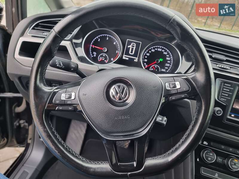 Мікровен Volkswagen Touran 2017 в Ковелі