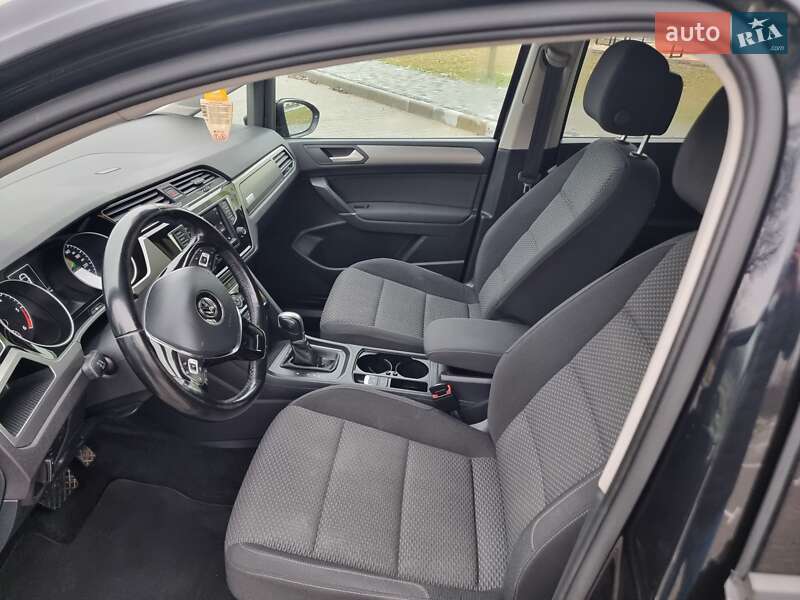 Мікровен Volkswagen Touran 2017 в Ковелі