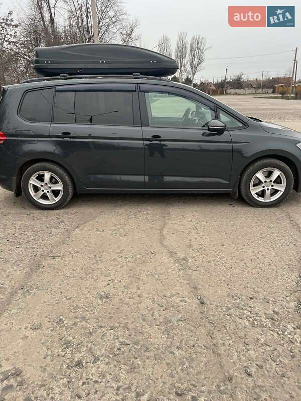 Мікровен Volkswagen Touran 2016 в Кривому Розі фото 7 Мікровен Volkswagen Touran 2016 в Кривому Розі