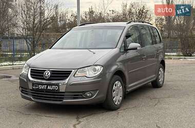 Минивэн Volkswagen Touran 2008 в Николаеве