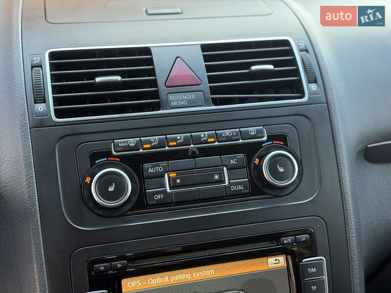 Минивэн Volkswagen Touran 2011 в Стрые фото 68 Минивэн Volkswagen Touran 2011 в Стрые