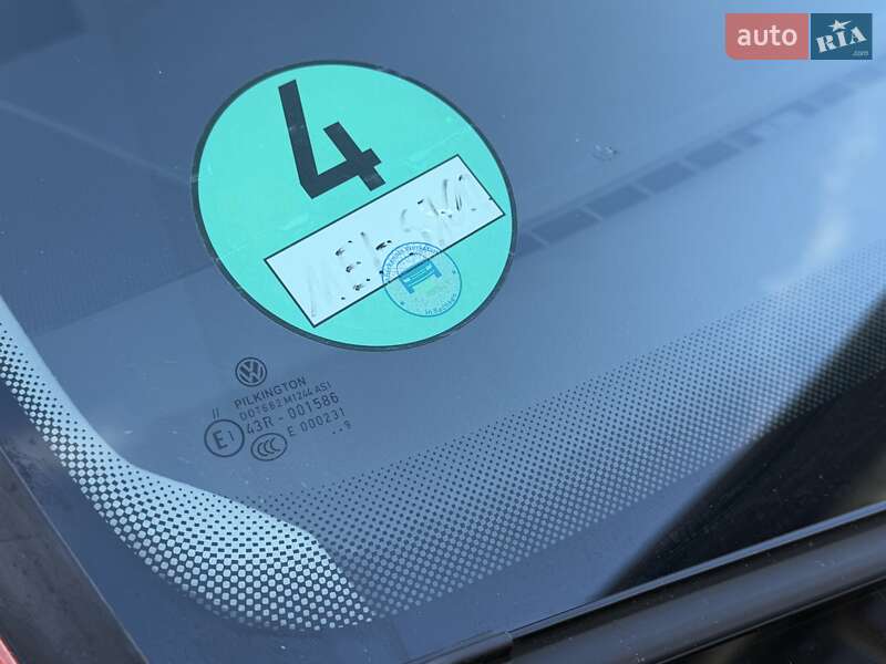 Минивэн Volkswagen Touran 2009 в Ровно